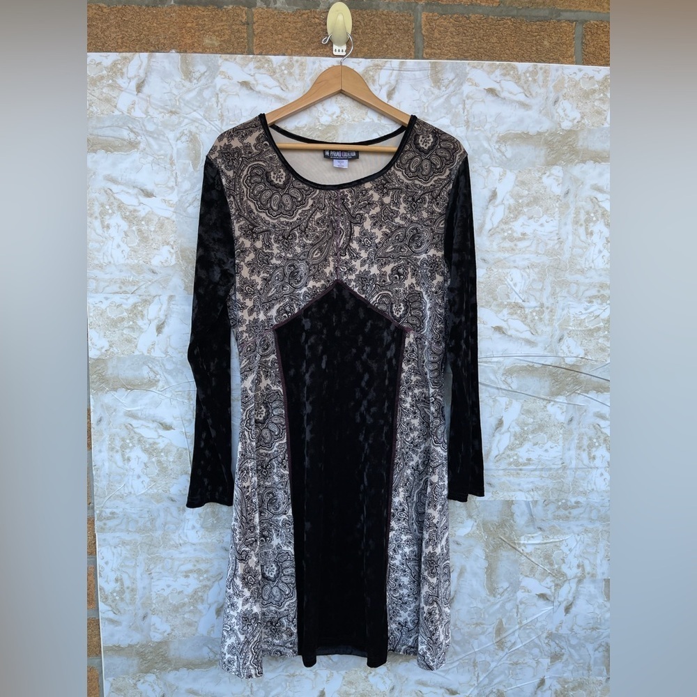 The Pyramid Collection Boho Paisley Velvet-Sleeve Midi Dress – XL, Romantic